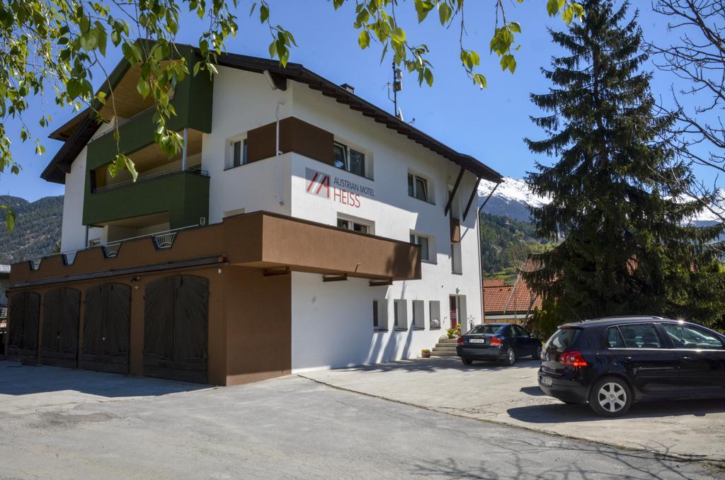 Austrian Motel Heiss Prutz Exteriér fotografie
